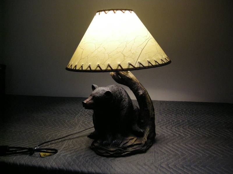 Sitting Bear Desk Lamp