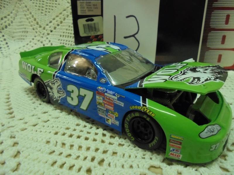 NASCAR DIECAST 124 - Kevin Grubb