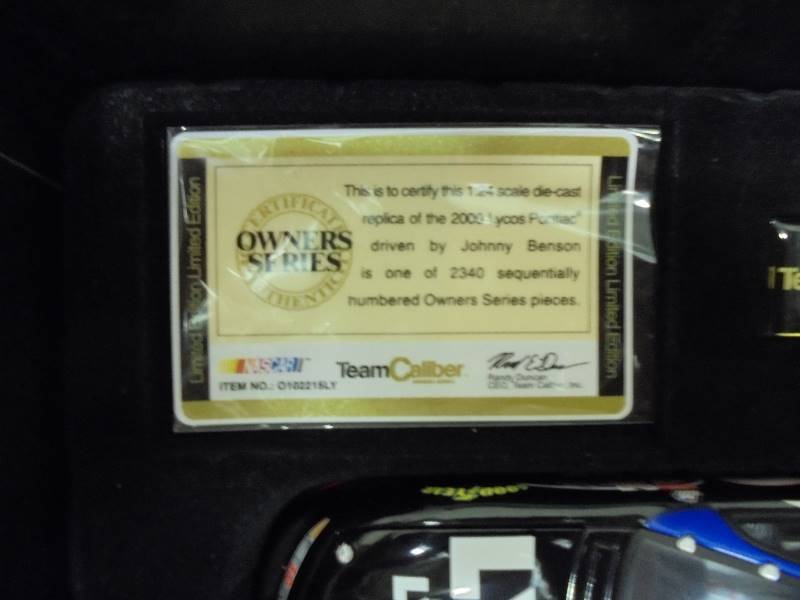 NASCAR DIECAST 124 - Johnny Benson