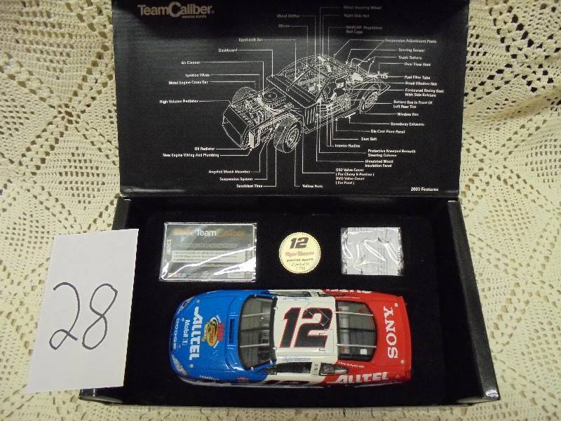 NASCAR DIECAST 124 - Ryan Newman
