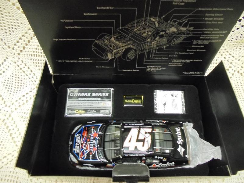 NASCAR DIECAST 124 - Kyle Petty