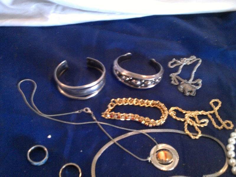 vintage jewlery