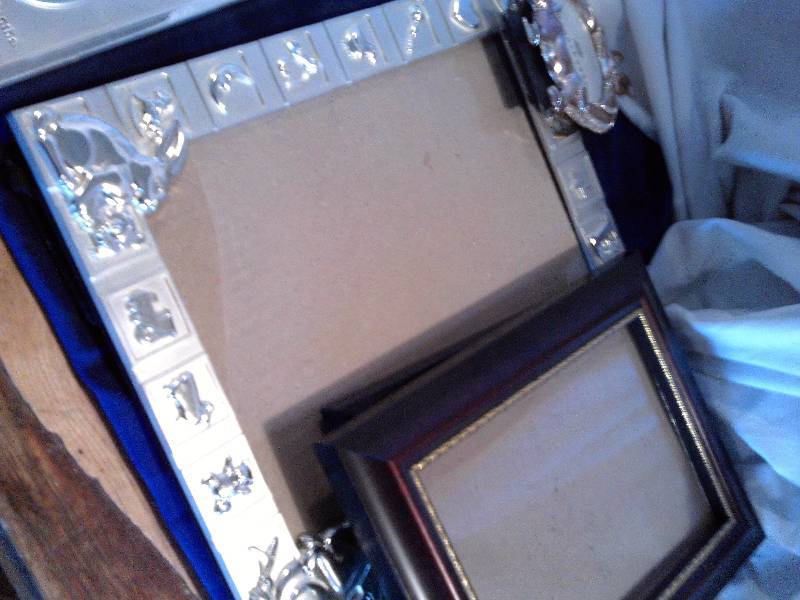 various size picture frames