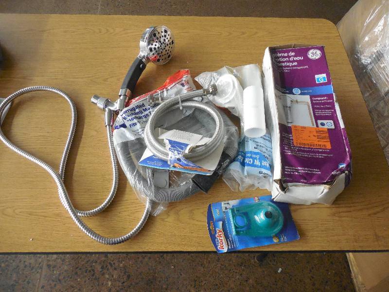 lot 8 image: PLUMBING HANDYMAN LOT OF GOODIES