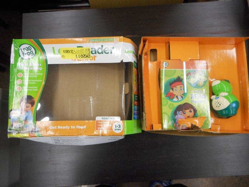 lot 76 image: Leapfrog Junior Reader Book Lets Read Together