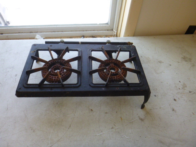 lot 18 image: 2 Burner Propane Burners