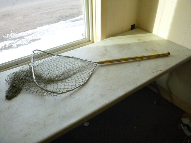 lot 65 image: Landing Net