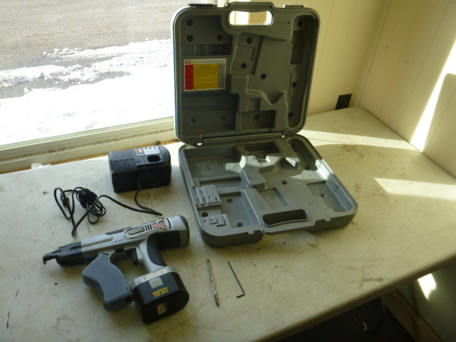 lot 78 image: Senco 14.4 Volt Duraspin Drywall Screwdriver