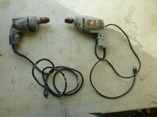 lot 82 image: 2 Electric Drills
