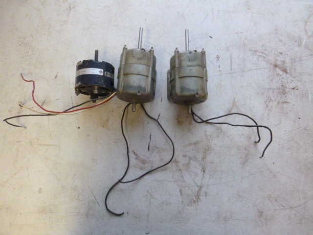 lot 113 image: 3 Small Electric Motors