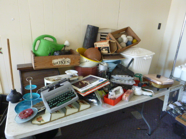 lot 155 image: Miscellaneous Items