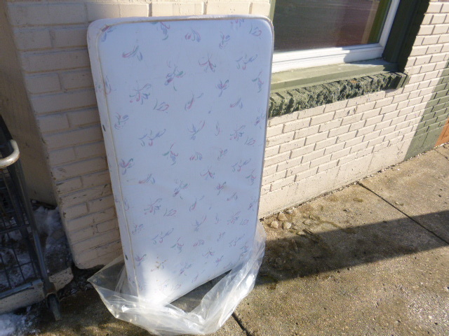 lot 169 image: Crib Mattress