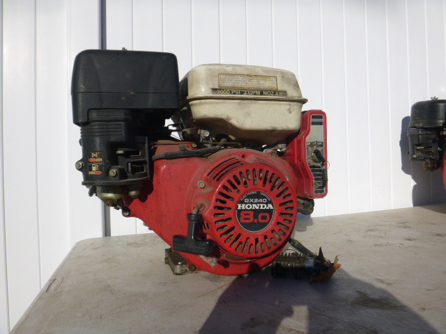 lot 173 image: Honda Motor GX240