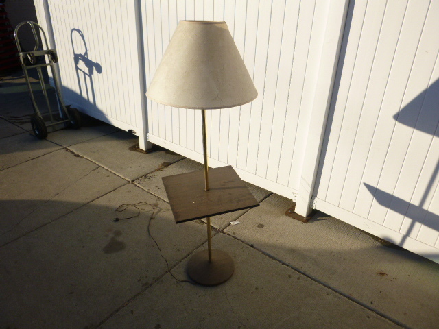 lot 194 image: Floor Lamp