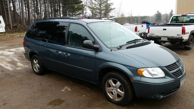 2005 Dodge Grand Caravan SXT