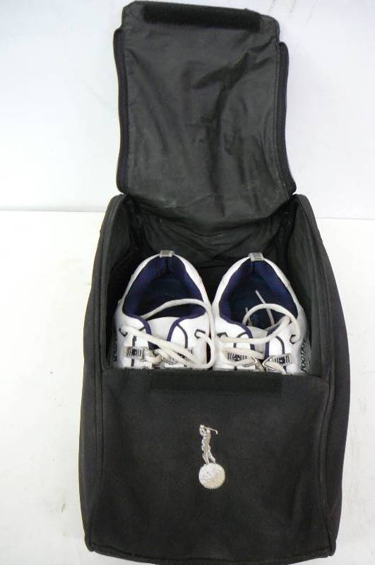 Golf Shoes Size 10 wide Foot Joy with bag