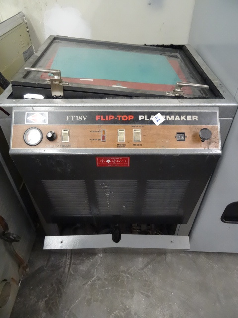 Plate maker