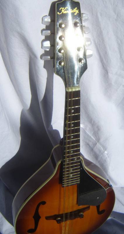 Kentucky A Style Mandolin with Case.