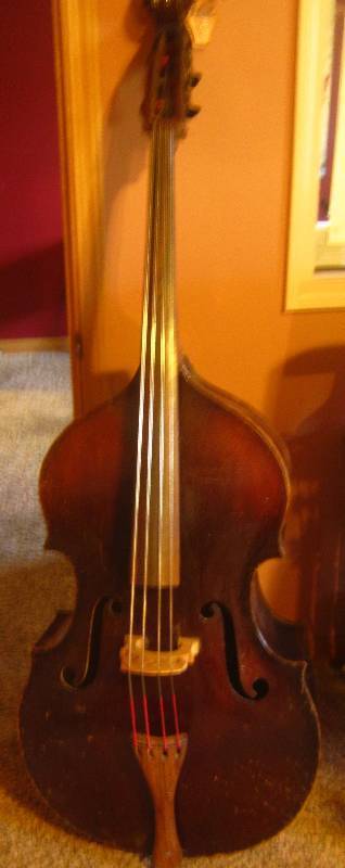 12 Size Upright Bass.