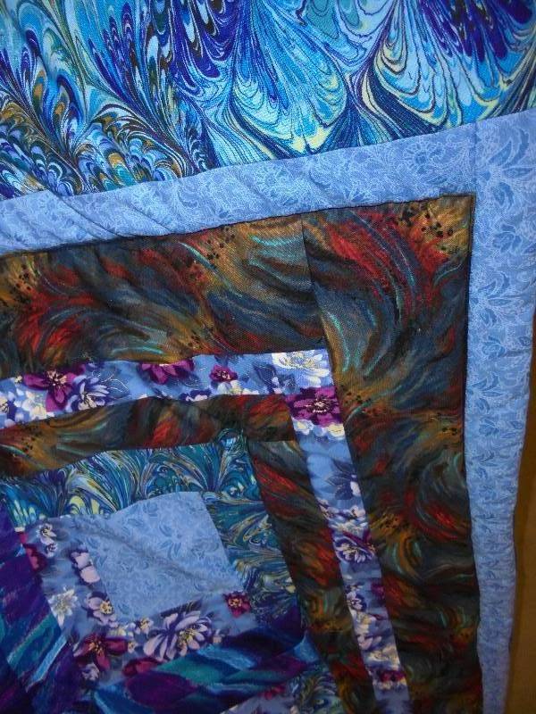 HANDCRAFTED QUILT - BLUEPUPLE SWIRL