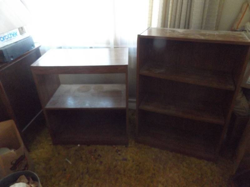 2 Book Cases