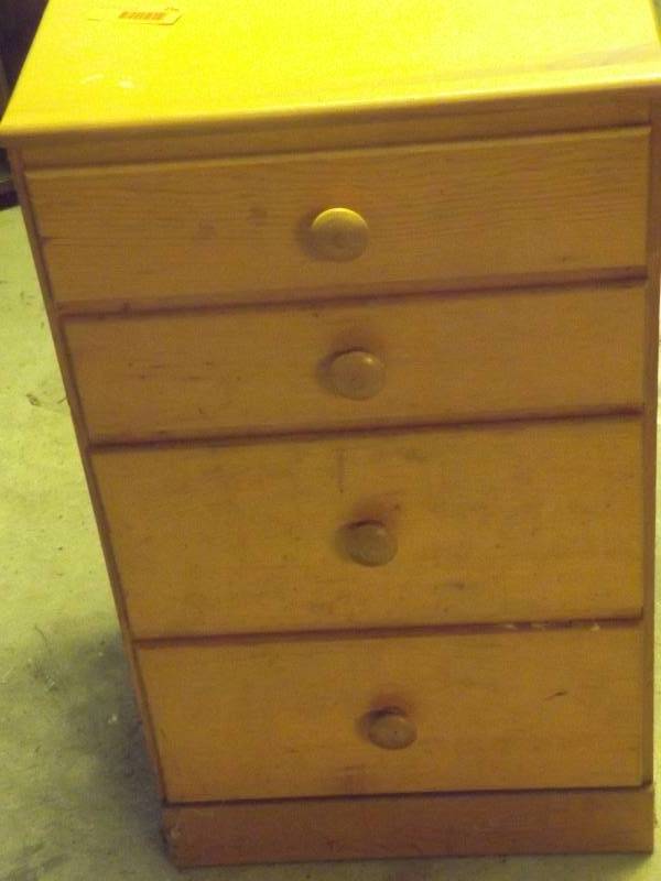 Small 4 Drawer Dresser