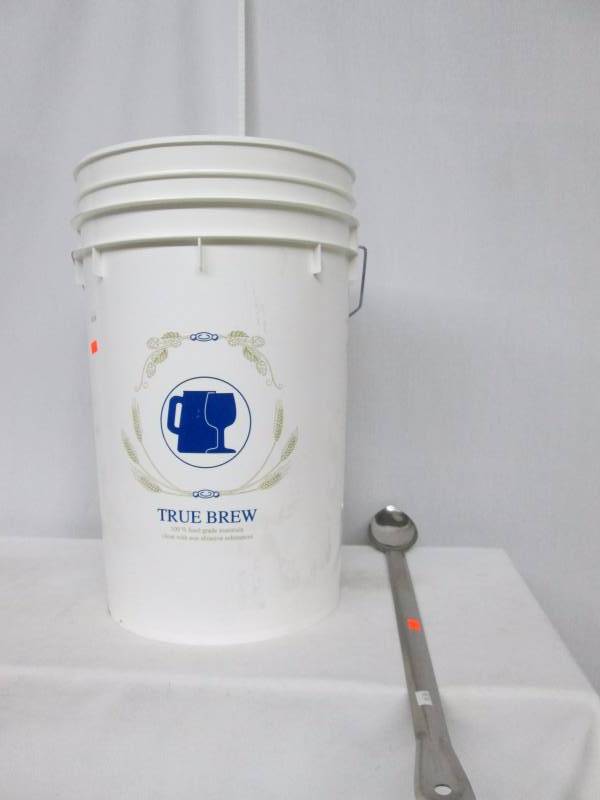 5 Gallon Bucket & Spoon