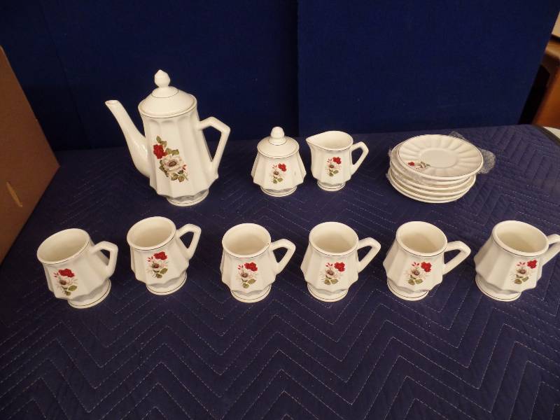 Tea Set (unknown origin)