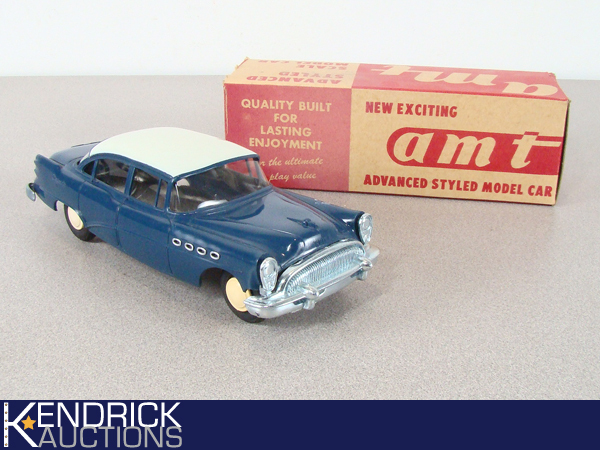 Vintage MINT in Box AMT 125 Scale Buick Roadmaster Toy