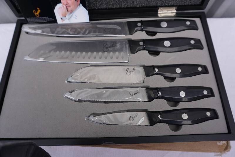 Emeril 5 pc Knife Set With Storage Case