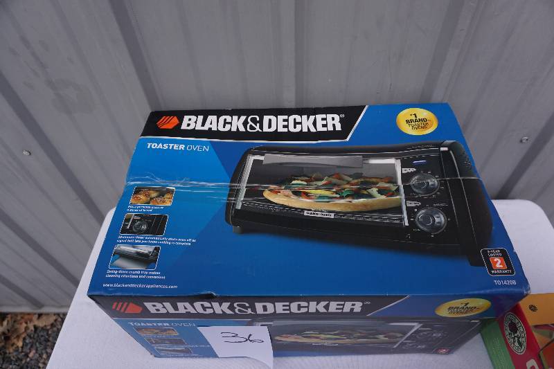 Black & Decker Model T01420B Toaster Oven