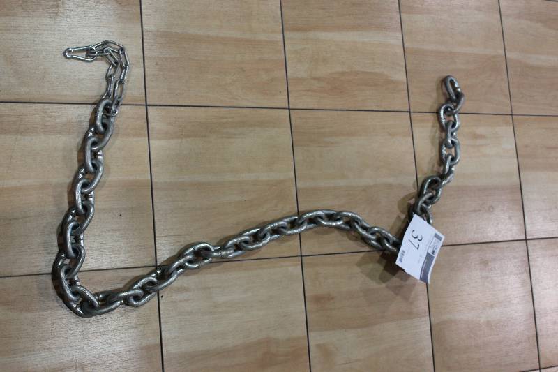 lot 37 image: Lot of (2) Lifting Chains
