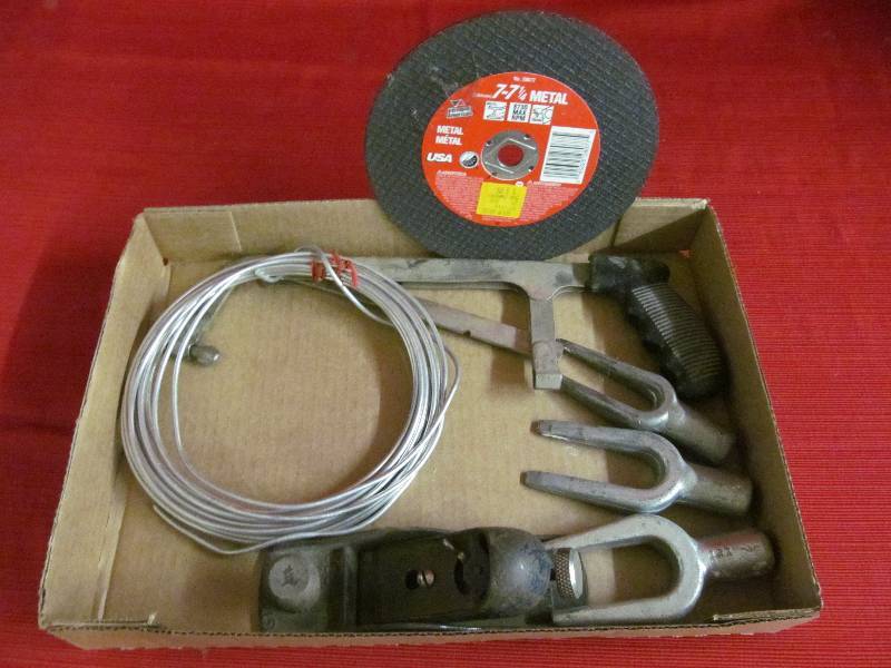 lot 17 image: tools