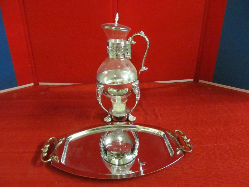 lot 28 image: coffee server