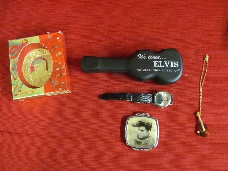 lot 92 image: Elvis collectables