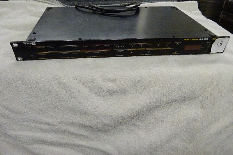 lot 13 image: Deltalab CE1700 Compu effectron