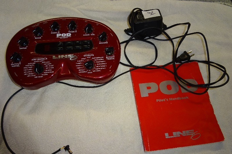 lot 24 image: Line 6 pod version 2.0 Guitar AMP emulatordirect box