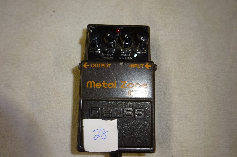 lot 28 image: Boss Metal Zone MT-2 Guitar FX Pedal