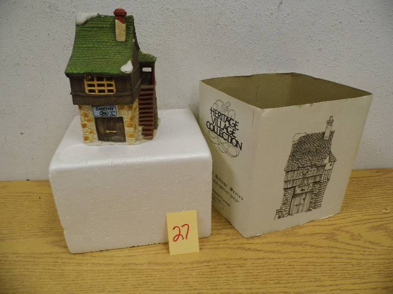 Department 56 Dickens Village