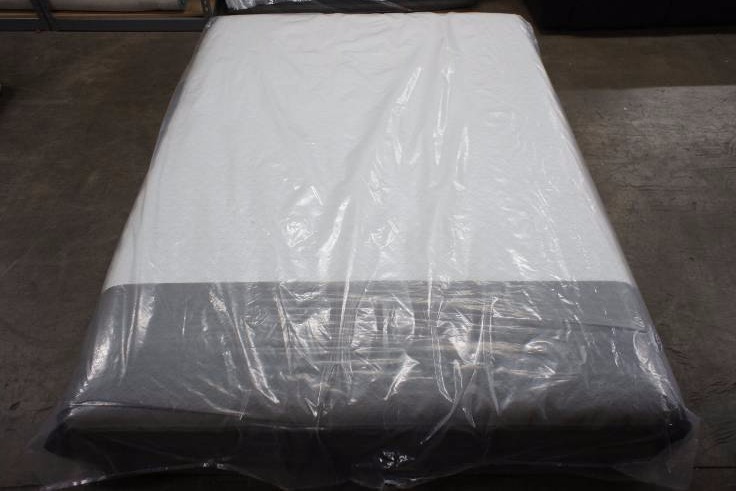 Simmons Beauty Rest Queen Fox Point Luxury Firm Mattress
