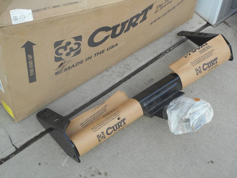 Unused Curt Heavy Duty Reciever Hit...