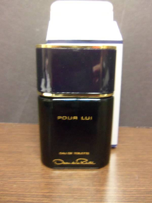 Oscar De La Renta Eau De Toilette
