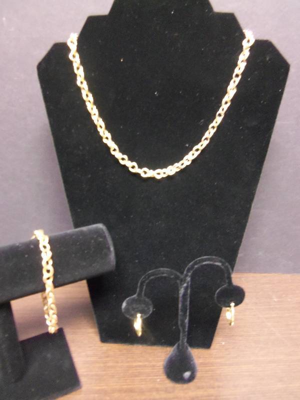 Gold Set