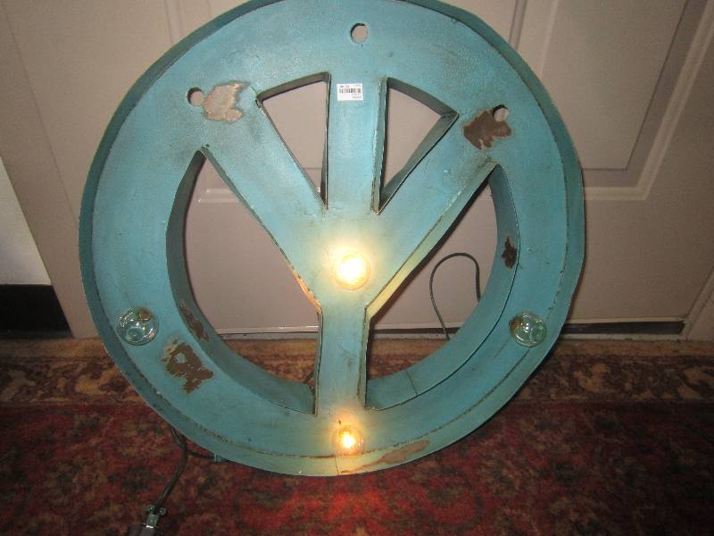 TEAL LIGHTED PEACE SIGN
