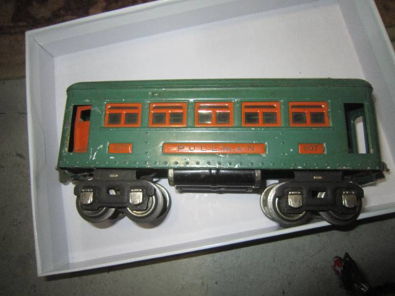 LIONEL PULLMAN CAR 607