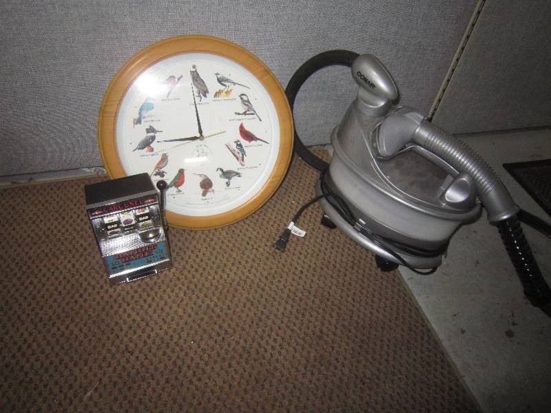 BIRD CLOCK, BANDIT BANK AND STEAMER