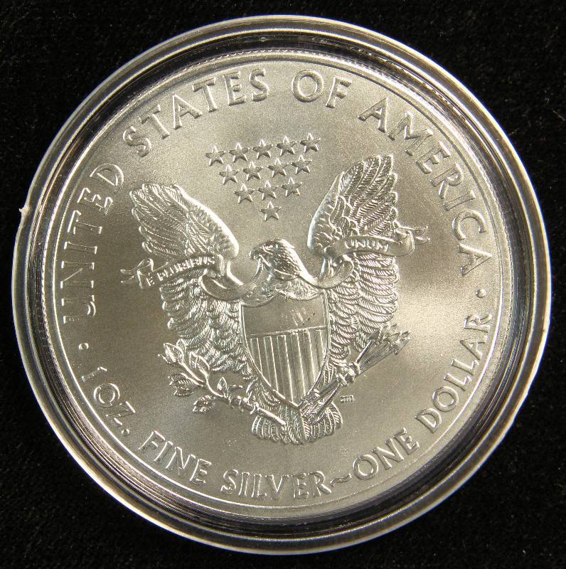 2015 AMERICAN SILVER EAGLE 1 TROY OZ. .999 FINE SILVER DOLLAR IN AIRTITE CAPSULE