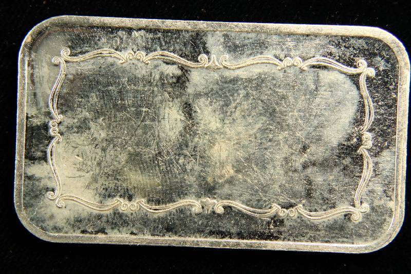 1 TROY OZ. .999 FINE SILVER BAR INTERNATIONAL SILVER TRADE UNIT