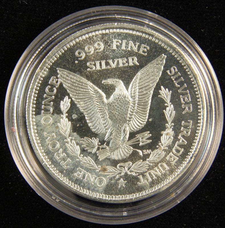 1 TROY OZ. .999 FINE SILVER 1985 MORGAN DOLLAR DESIGN IN AIRTITE HOLDER