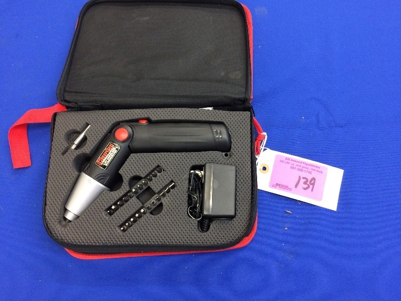 Clarke 4.8v Cordless Screwdriver  works, Looks new